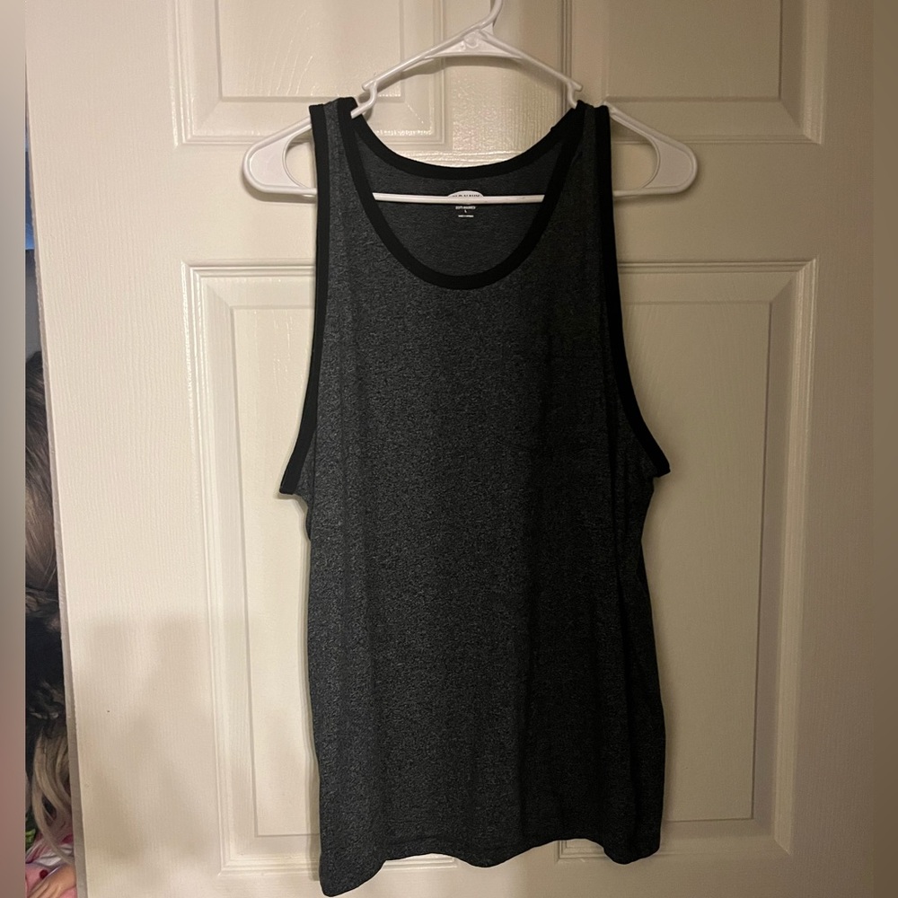 Old Navy tank tee